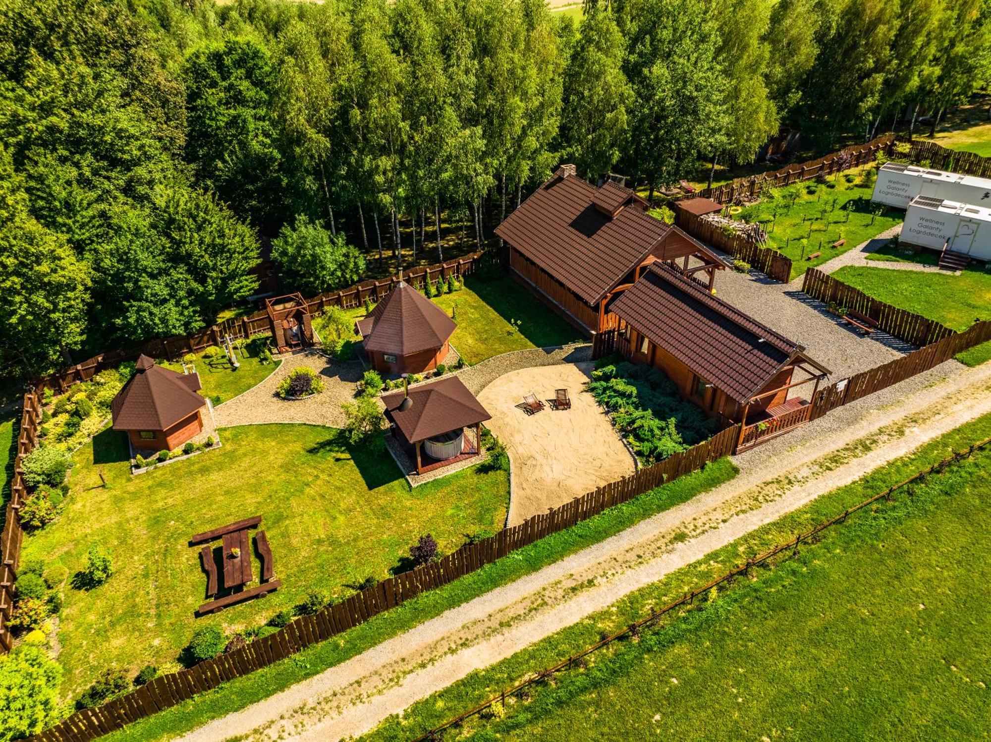 Siedlisko Carownica Family & Wellness Villa Lechów Dış mekan fotoğraf